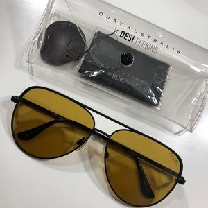 SALE* QuayxDesi SAHARA glasses